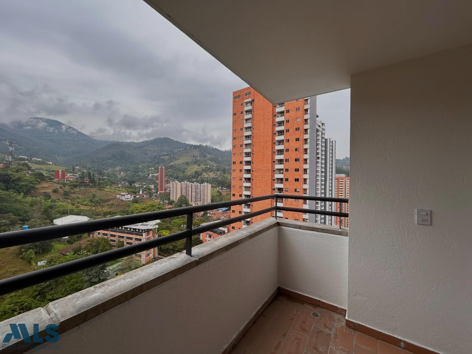 Apartamento en venta en Aves Marías, Aburra Sur, Sabaneta — foto 1 de 14