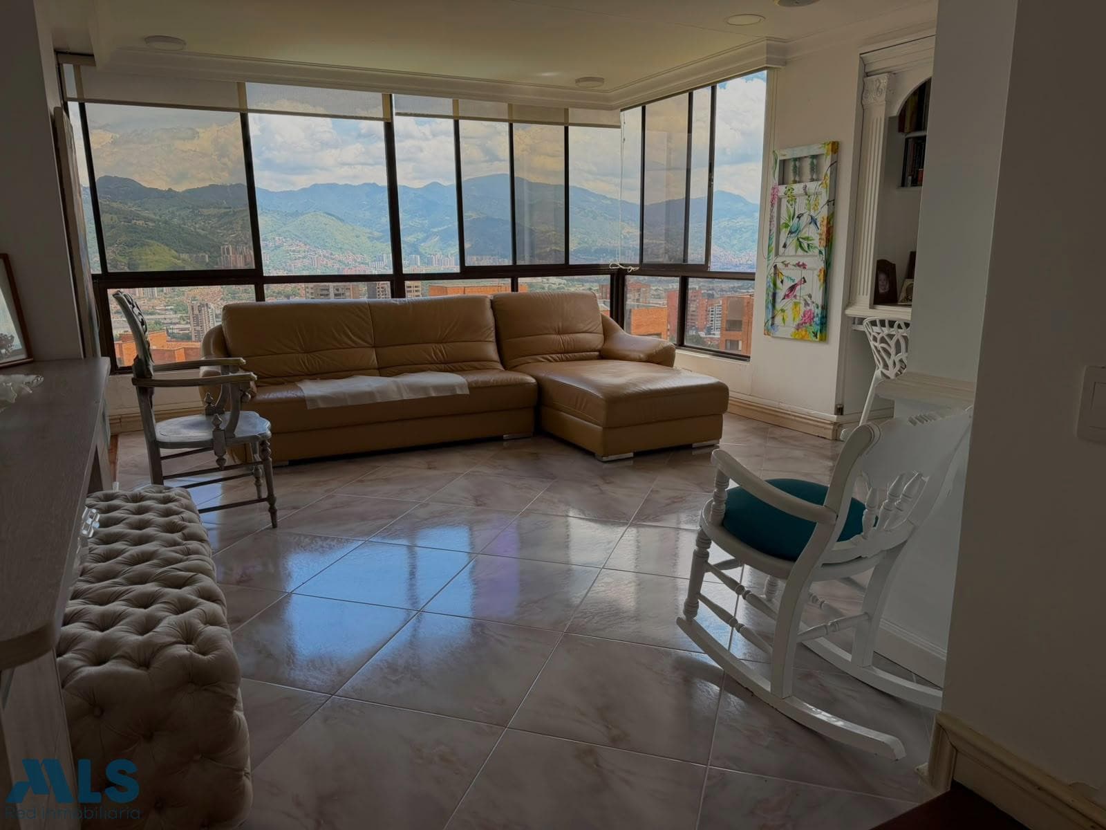 Apartamento en venta en Los Balsos Nº 1, Poblado, Medellín — foto 1 de 49