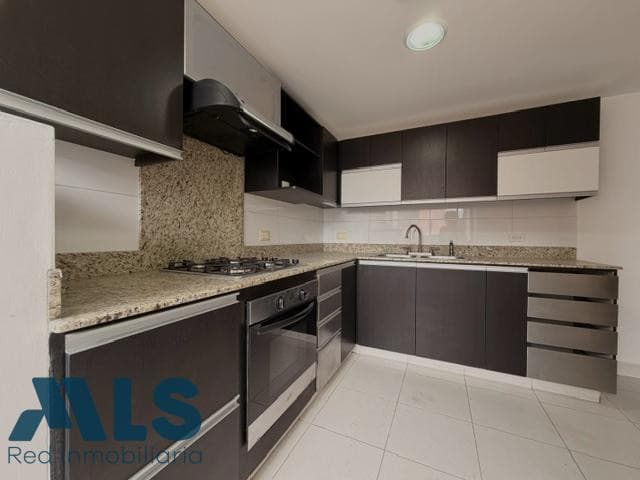 Apartamento en venta en Santa Maria de los Angeles, Poblado, Medellín — foto 1 de 22