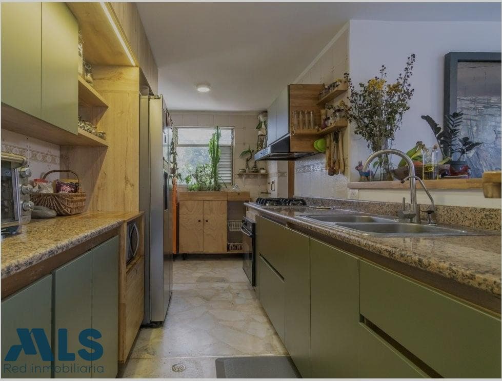 Apartamento en venta en Conquistadores, Laureles, Medellín — foto 1 de 18