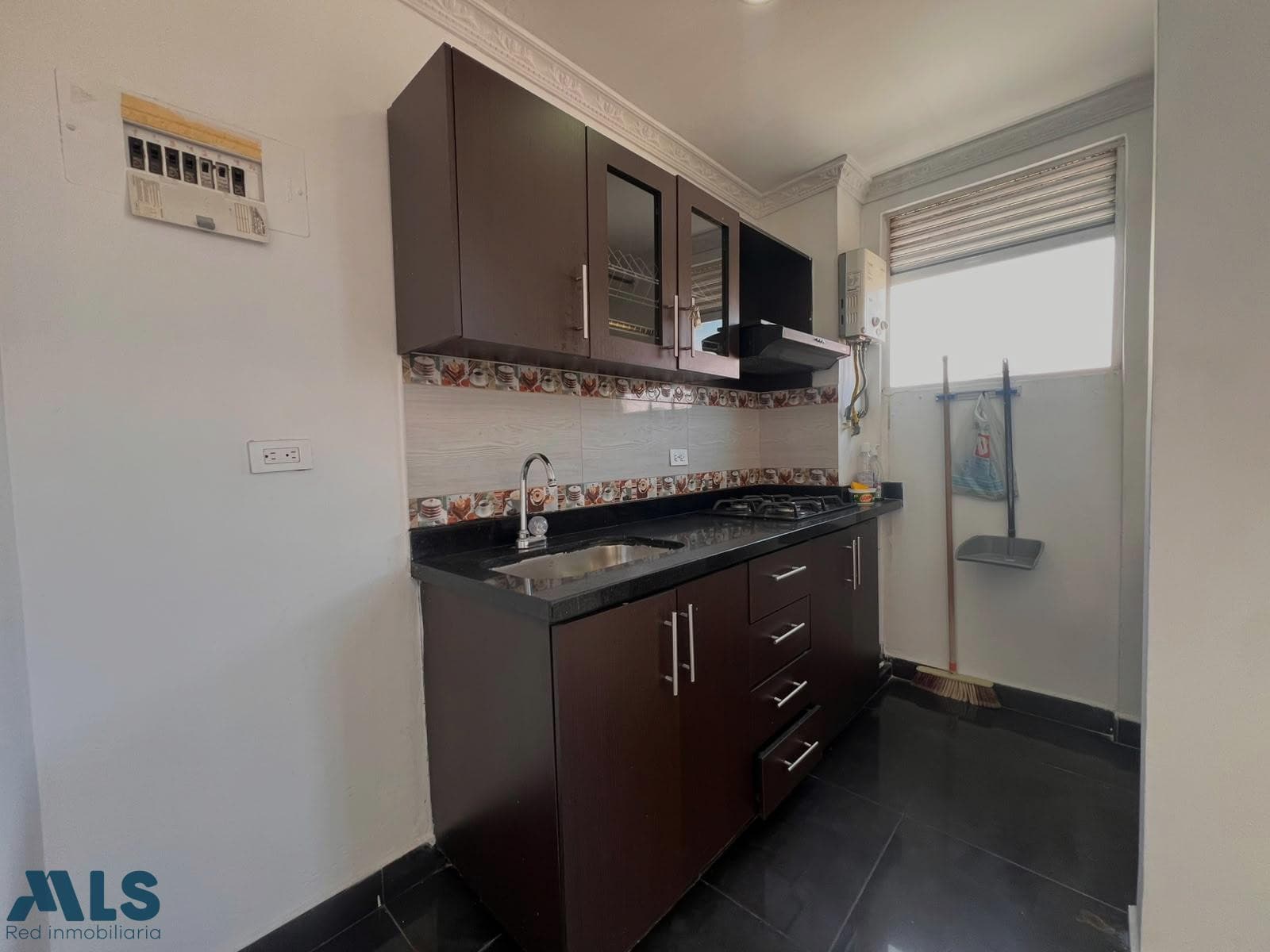 Apartamento en venta en San Francisco, Aburra Sur, Itagüí — foto 1 de 11