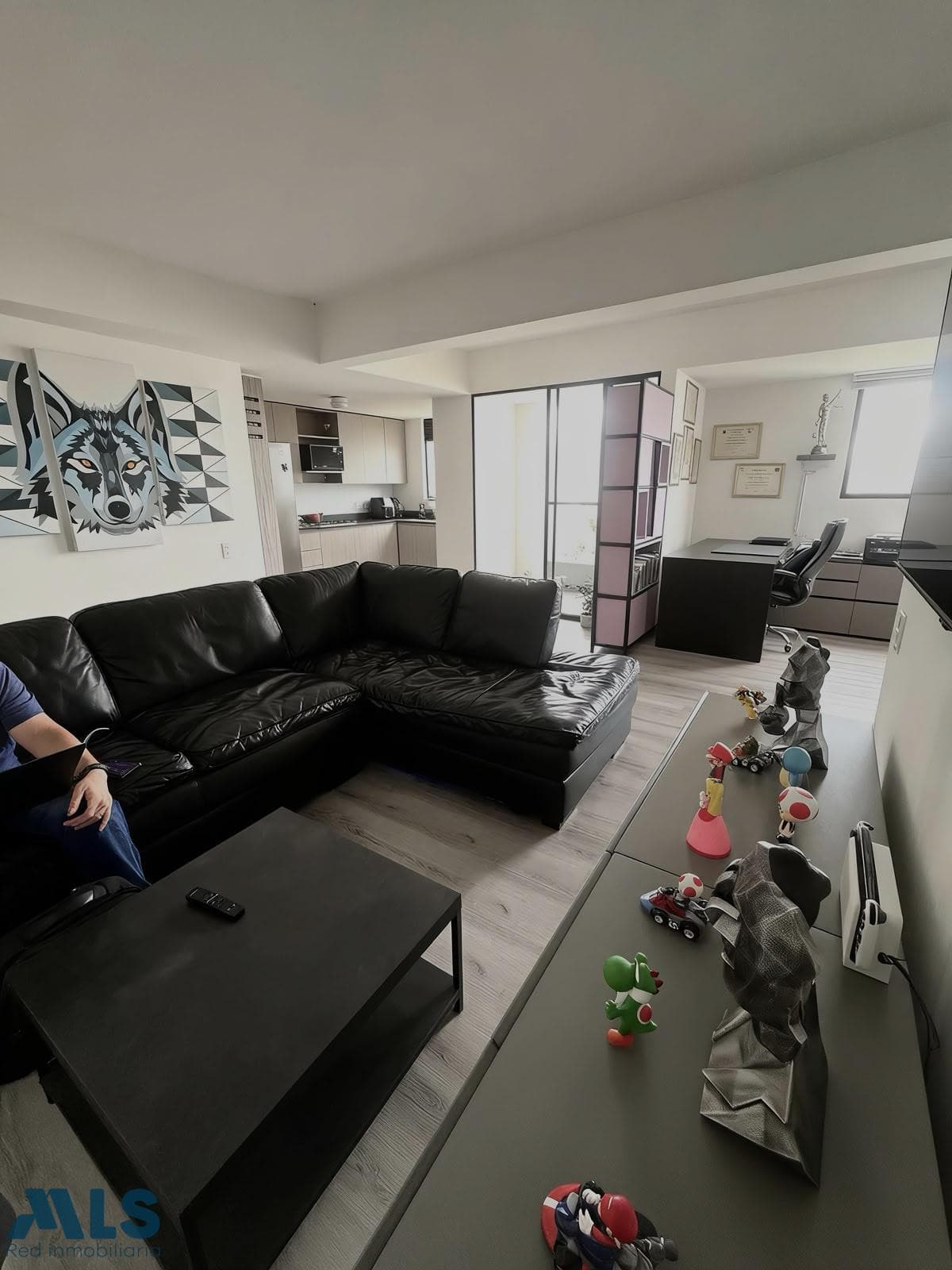 Apartamento en venta en Altos del Poblado, Medellín — foto 1 de 24