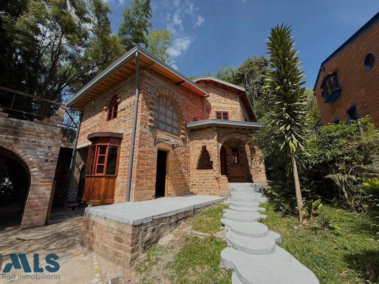 Casa en venta en Casa Jardin, Aburra Sur, La Estrella — foto 1 de 26