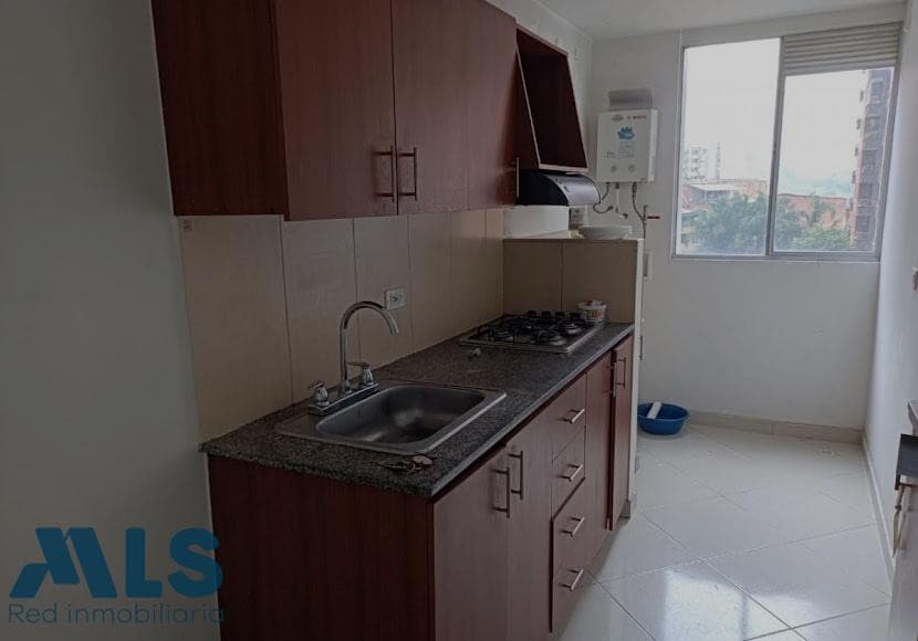 Apartamento en venta en Viviendas Del, Aburra Sur, Itagüí — foto 1 de 15