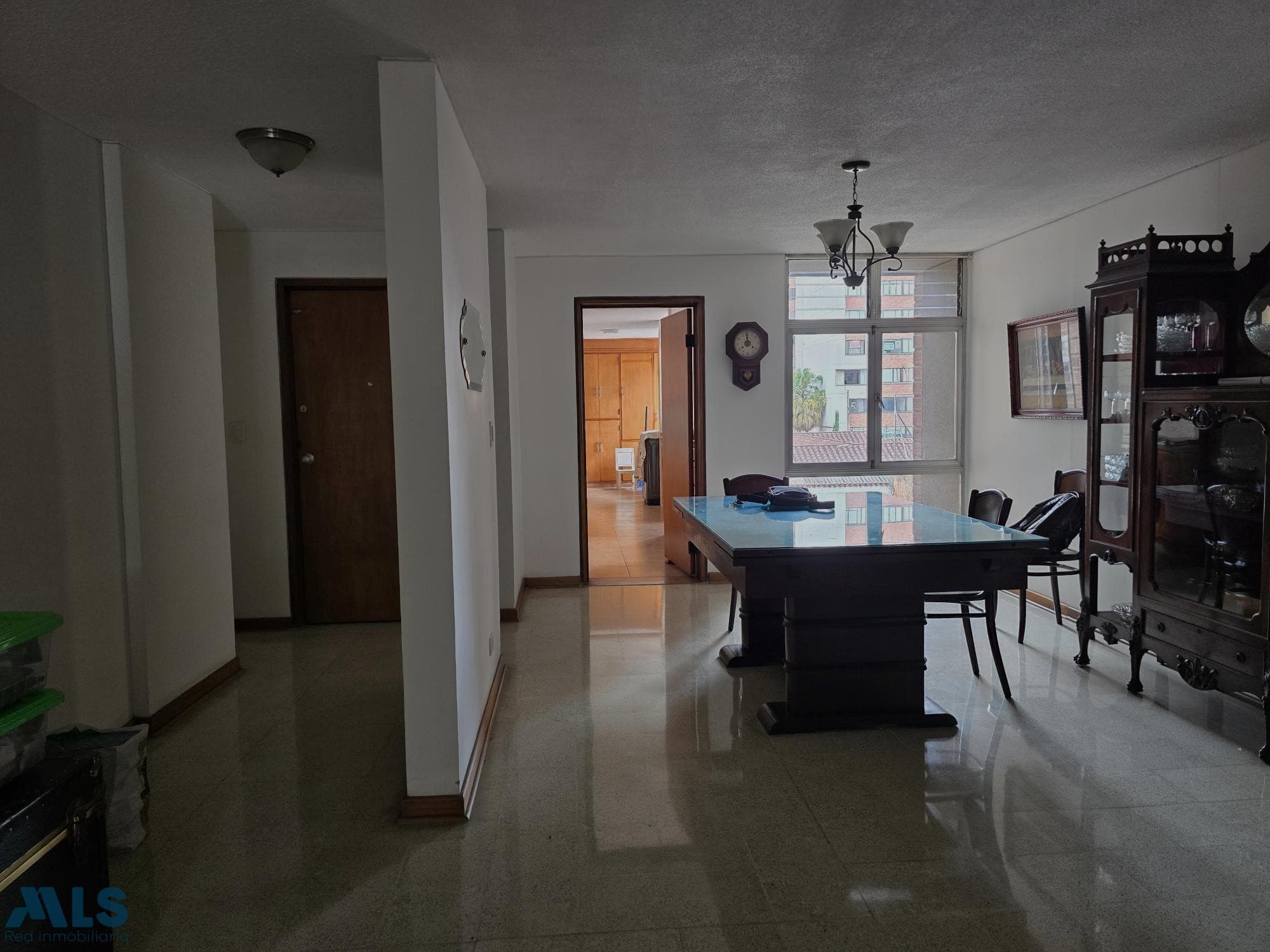 Apartamento en venta en Centro, Medellín — foto 1 de 19