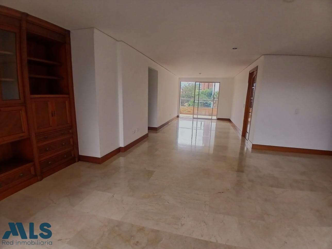 Apartamento en venta en San Lucas, Poblado, Medellín — foto 1 de 24