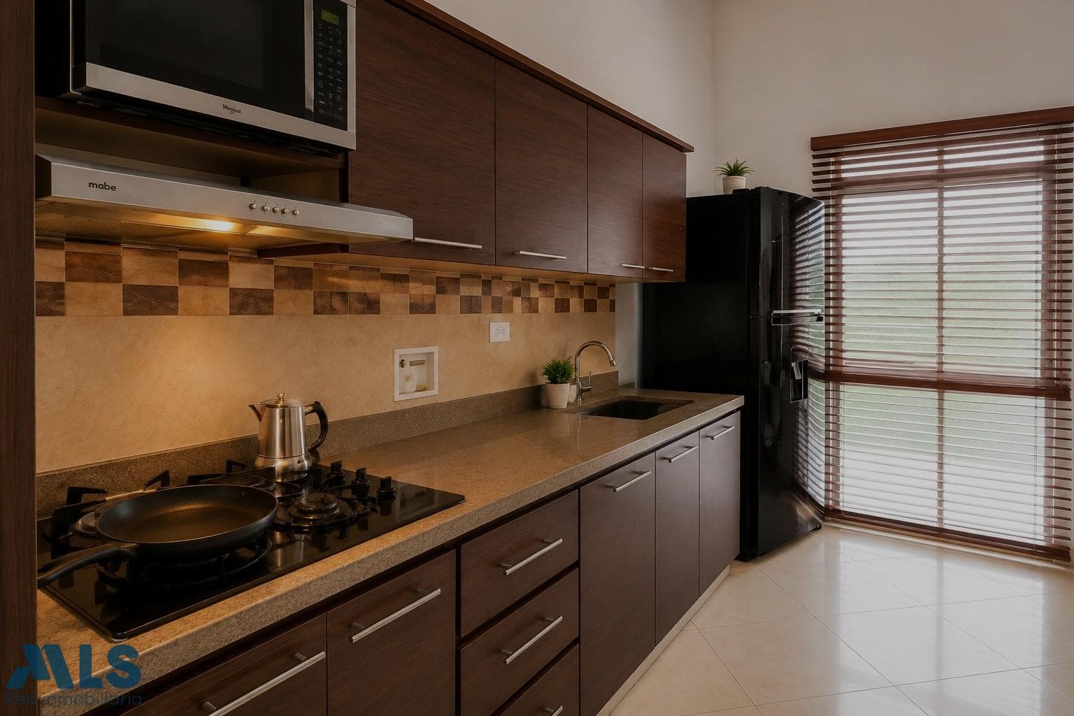 Apartamento en venta en La Ospina, Aburra Sur, La Estrella — foto 1 de 17