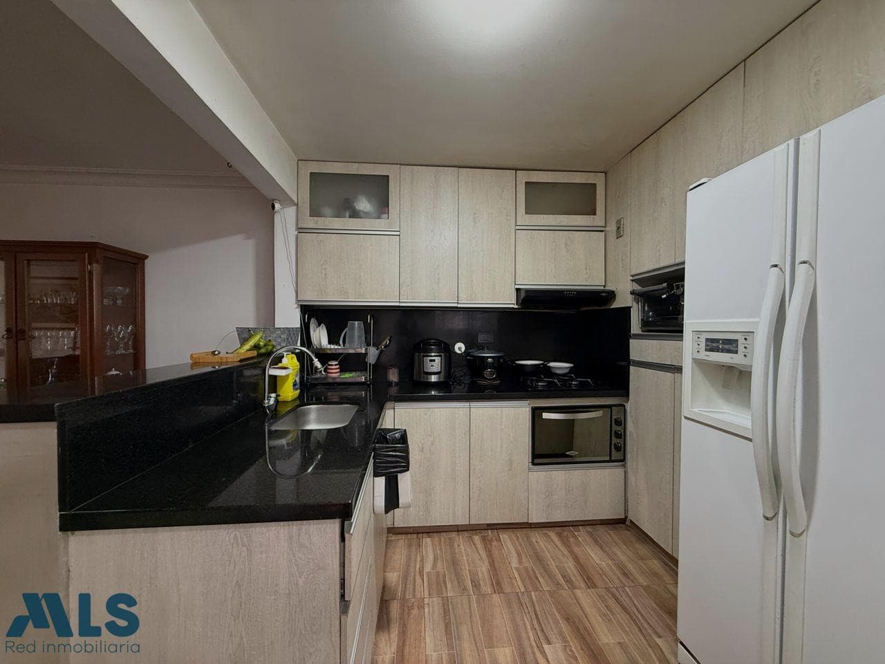 Apartamento en venta en Conquistadores, Laureles, Medellín — foto 1 de 19