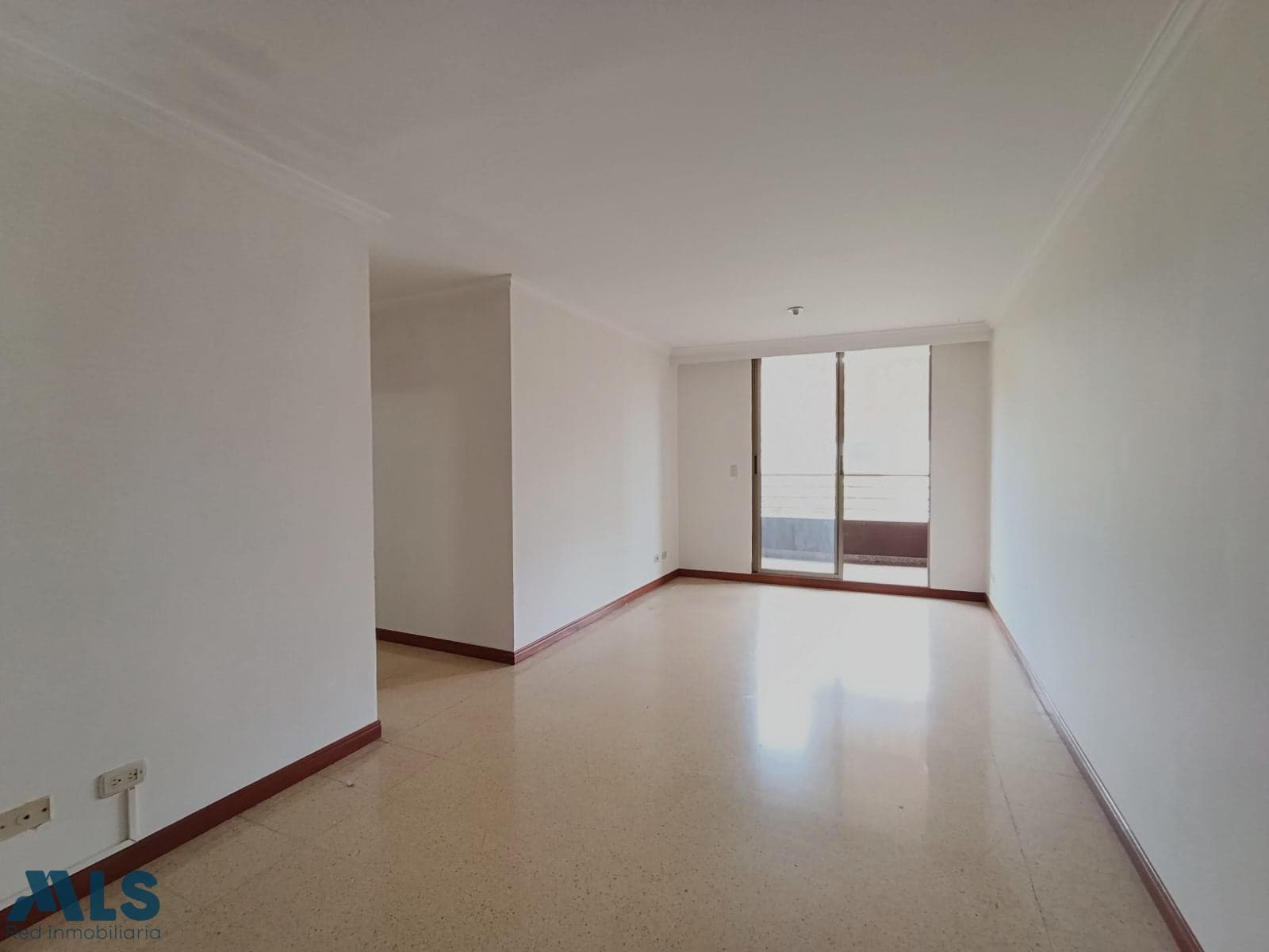 Apartamento en venta en El Portal, Aburra Sur, Envigado — foto 1 de 15