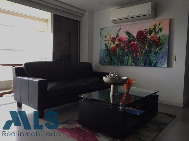 Apartamento en venta en Las Palmas, Poblado, Medellín — foto 1 de 31