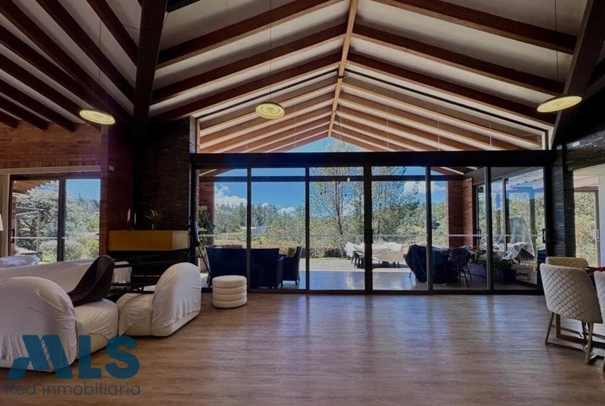 Casa en venta en Alto Del Escobero (el, Oriente Antioqueño, El Retiro — foto 1 de 21