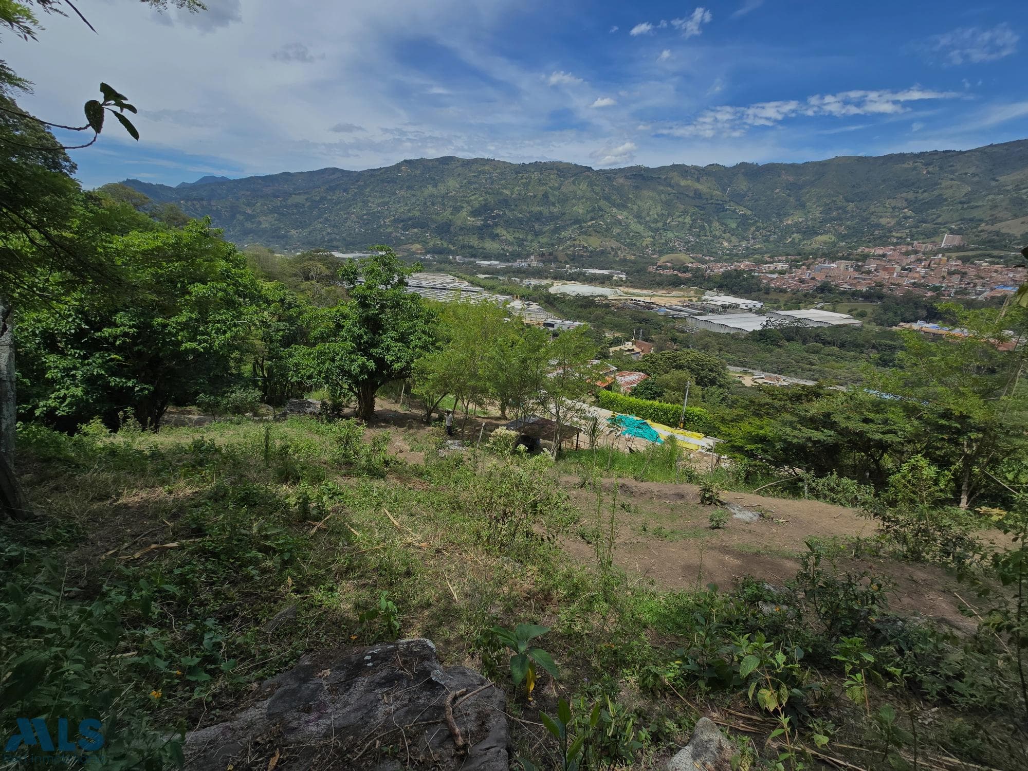 Lote Residencial en venta en Urbano, Otras Zonas, Girardota — foto 1 de 10