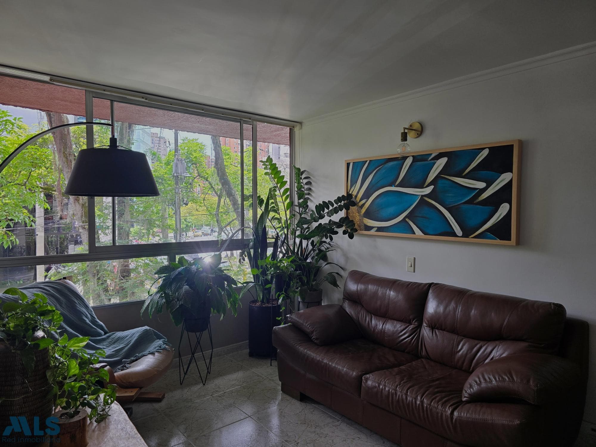 Apartamento en venta en Manila, Poblado, Medellín — foto 1 de 17