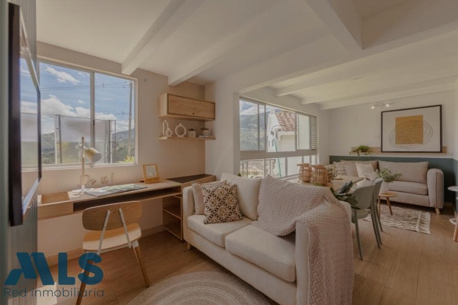 Apartamento en venta en V. Primavera, Aburra Sur, Caldas — foto 1 de 9