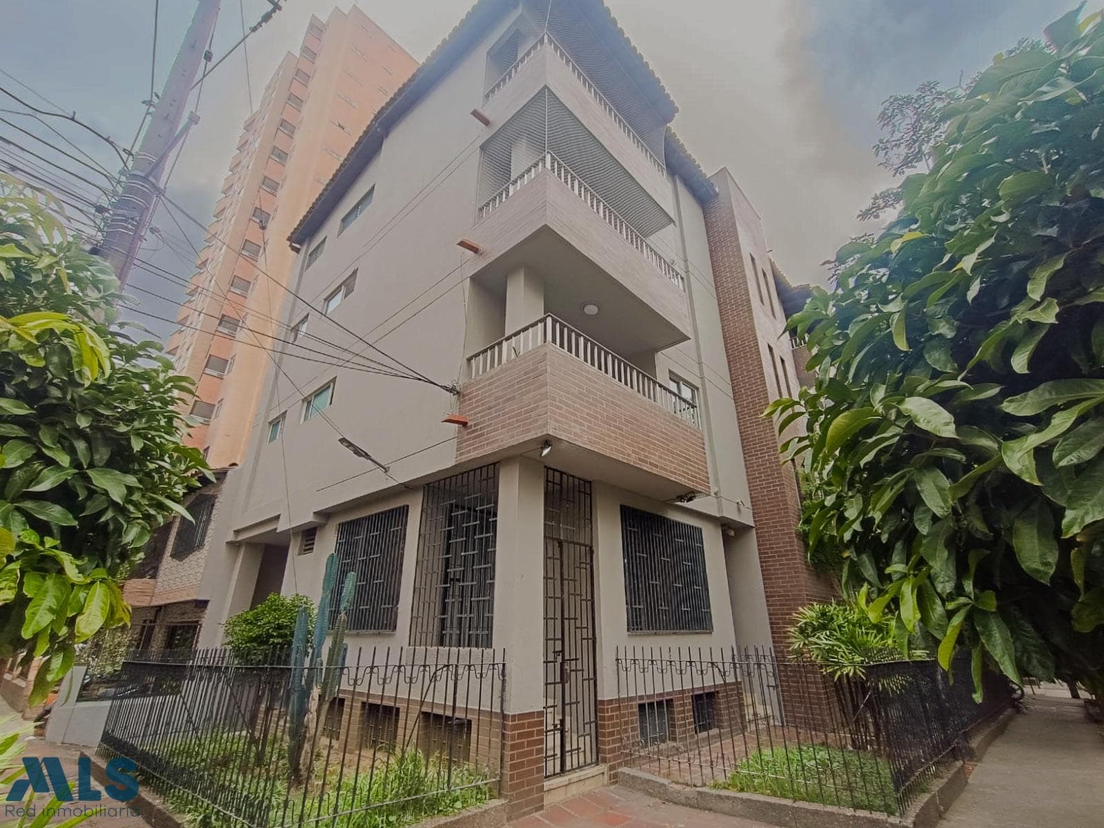 Apartamento en venta en Laureles, Medellín — foto 1 de 11