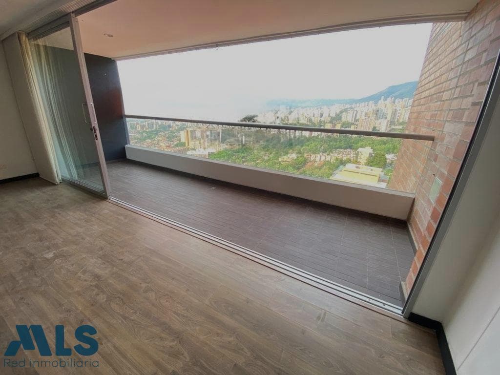 Apartamento en venta en Loma De Las Brujas, Aburra Sur, Envigado — foto 1 de 26