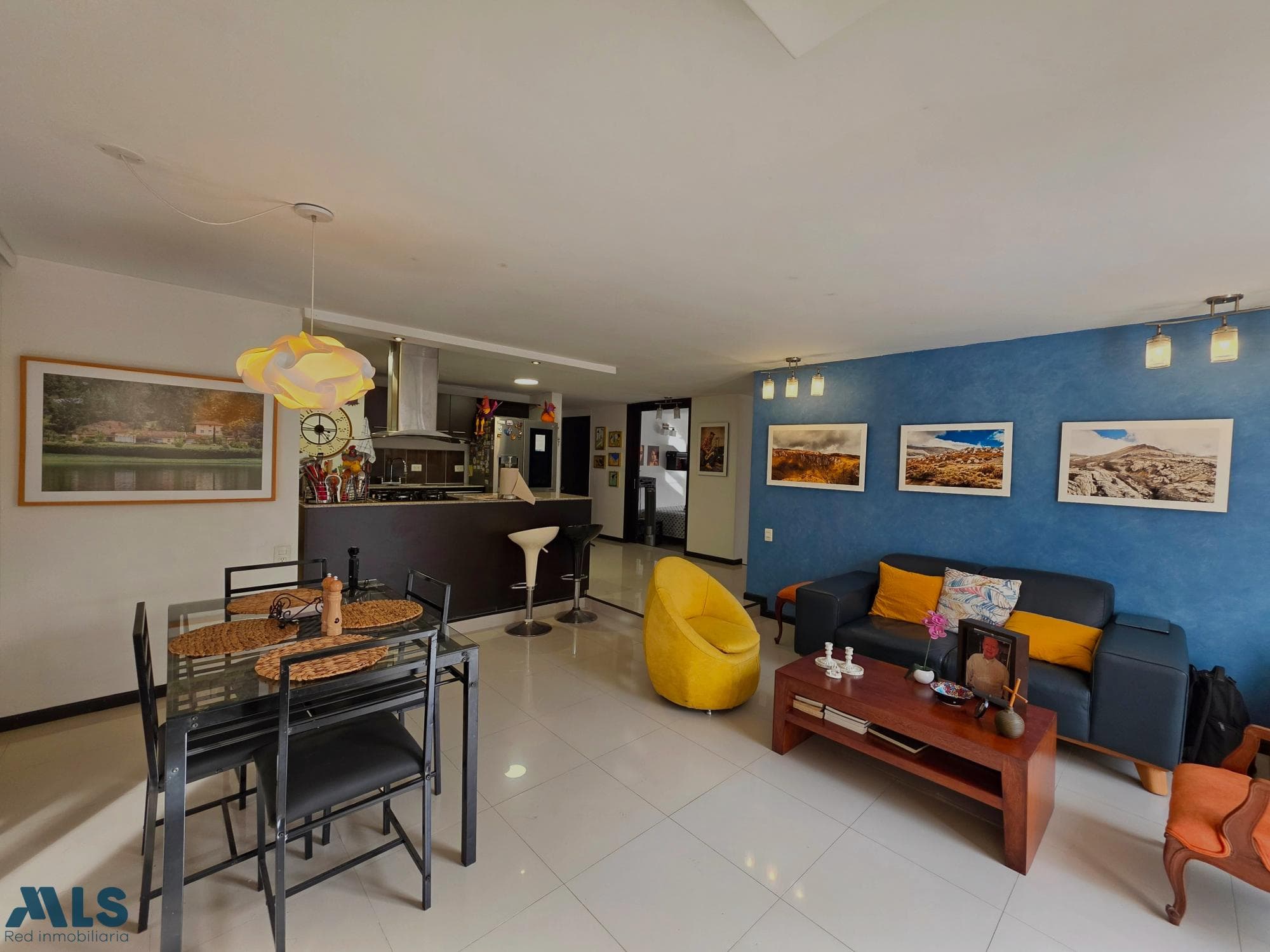 Apartamento en venta en San Lucas, Poblado, Medellín — foto 1 de 13