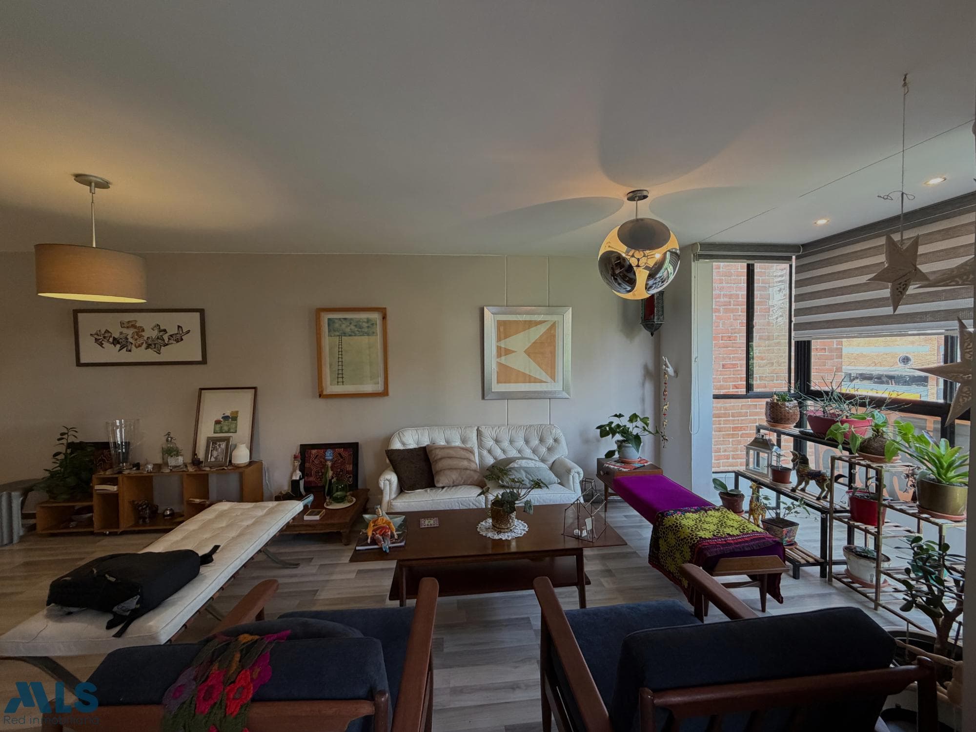 Apartamento en venta en La Concha, Poblado, Medellín — foto 1 de 17