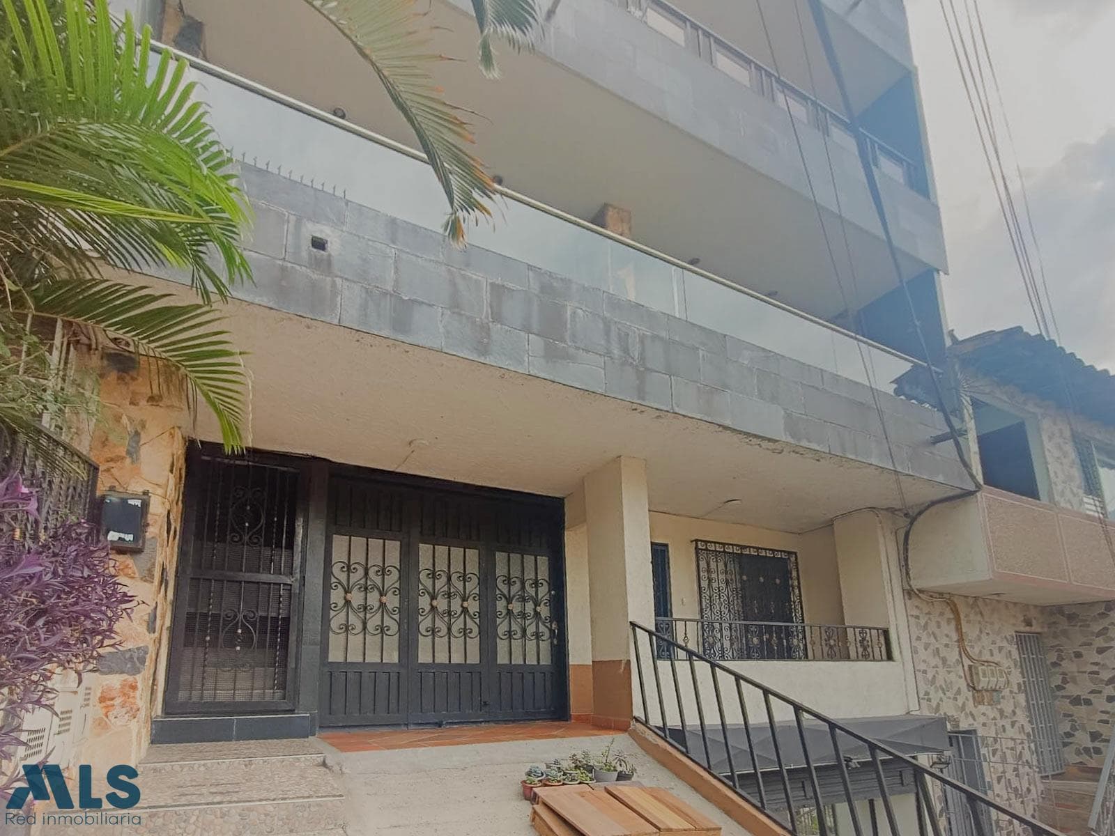 Casa en venta en Girardot, Occidente, Medellín — foto 1 de 17