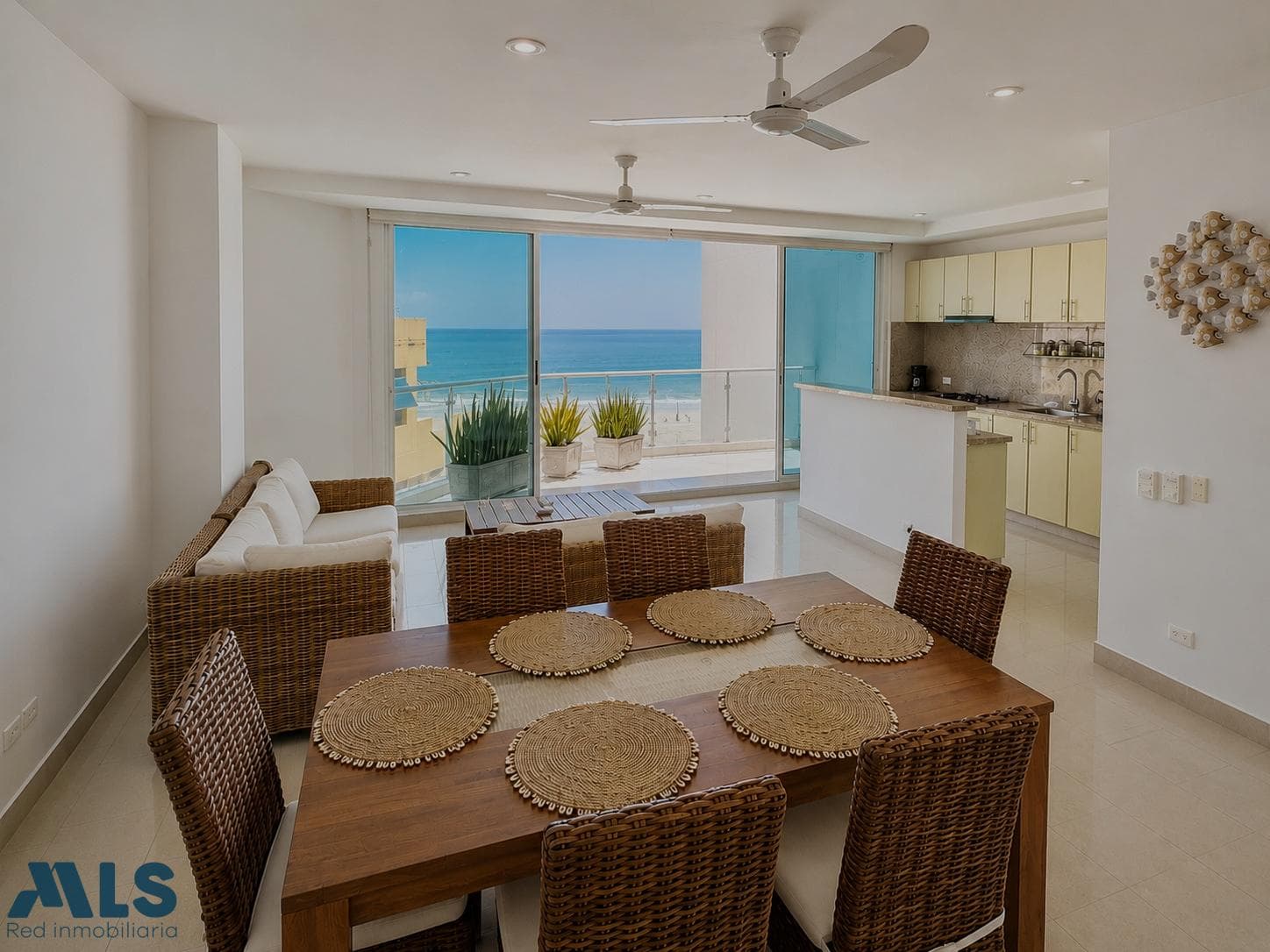 Apartamento en venta en La Boquilla, Otras Zonas, Cartagena — foto 1 de 53