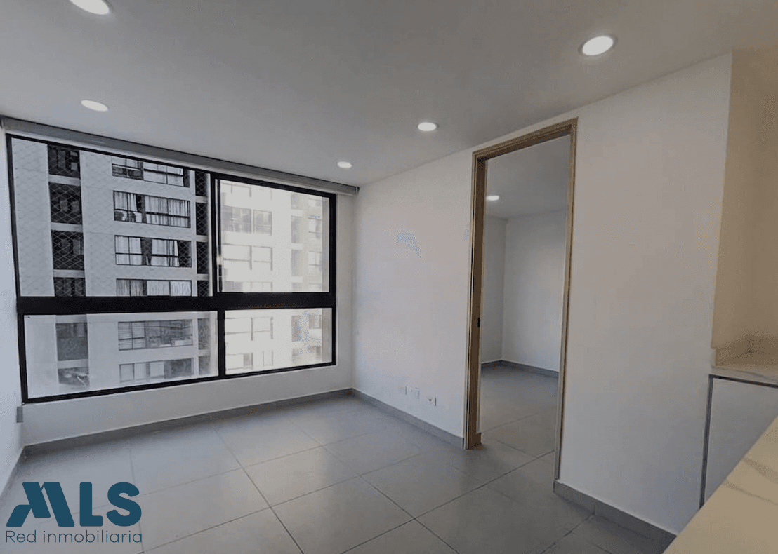 Apartamento en venta en Calasanz, Occidente, Medellín — foto 1 de 13
