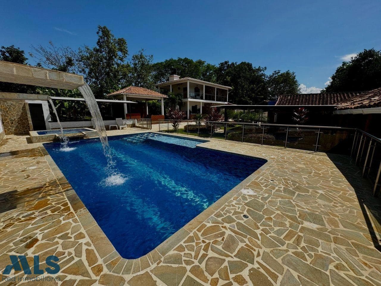 Finca Recreativa en venta en Llano De Montaña, Occidente Antioqueño, Sopetrán — foto 1 de 31