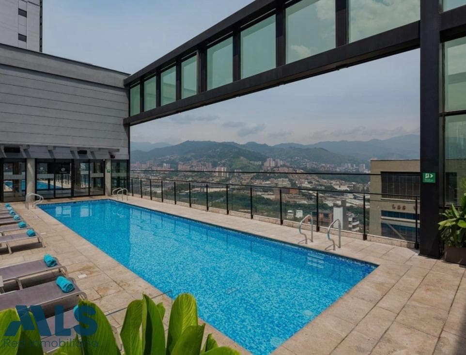 Hotelapart Hotel en venta en El Castillo, Poblado, Medellín — foto 1 de 9