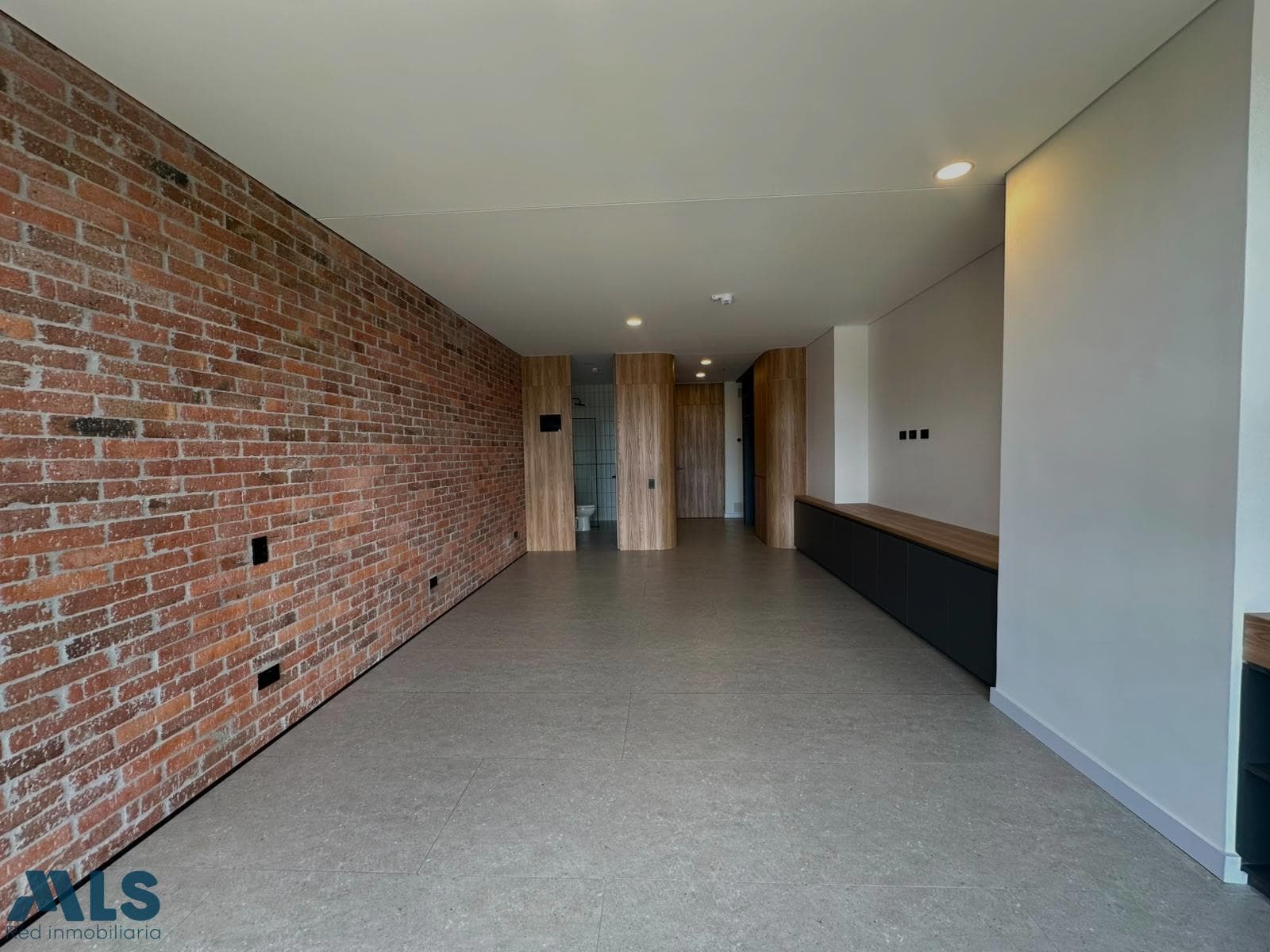 Apartamento en venta en Alto De Las Palmas, Poblado, Medellín — foto 1 de 14