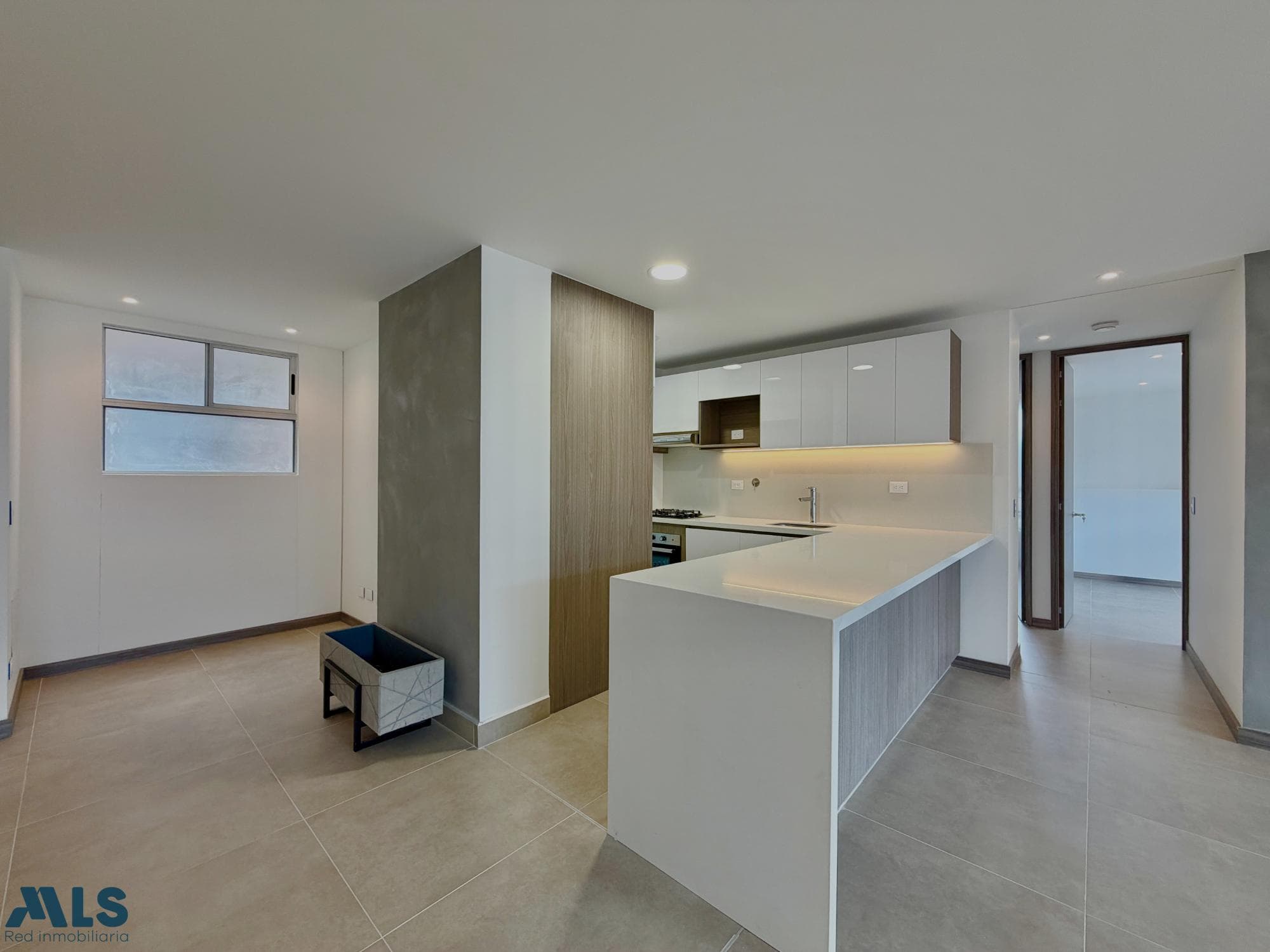 Apartamento en venta en Zuñiga, Aburra Sur, Envigado — foto 1 de 16
