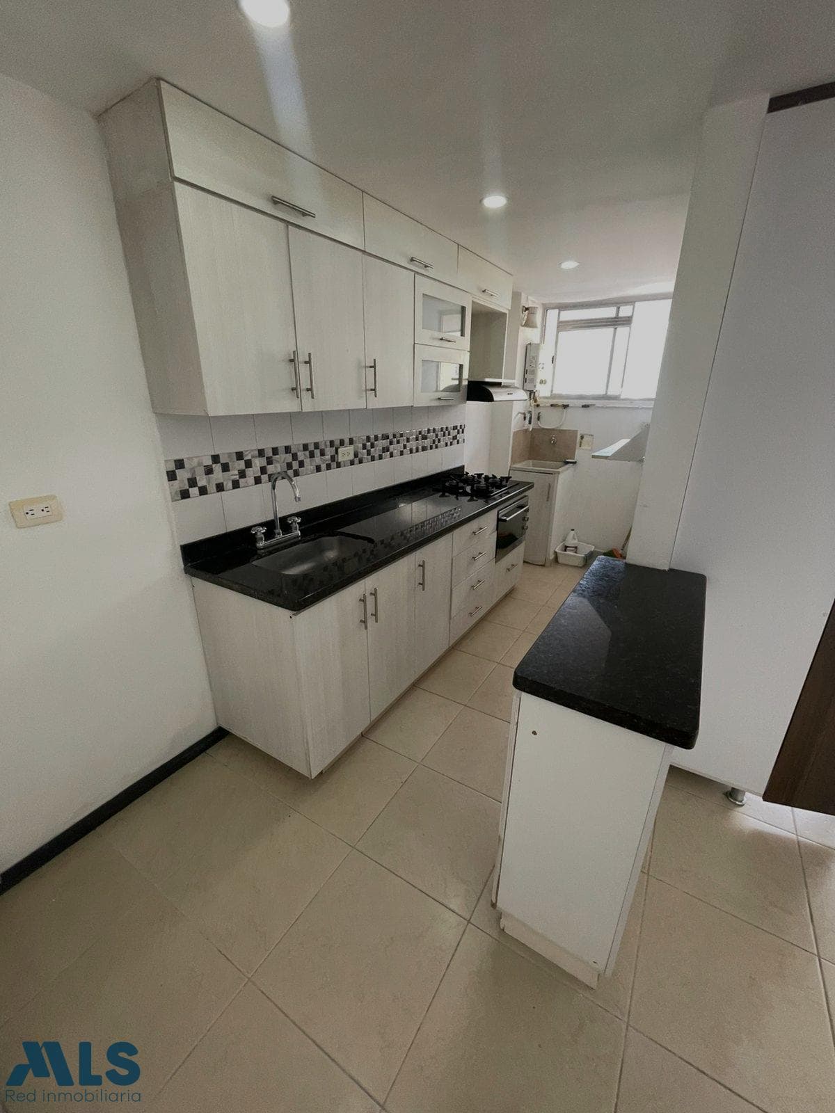 Apartamento en venta en Calasanz, Occidente, Medellín — foto 1 de 9
