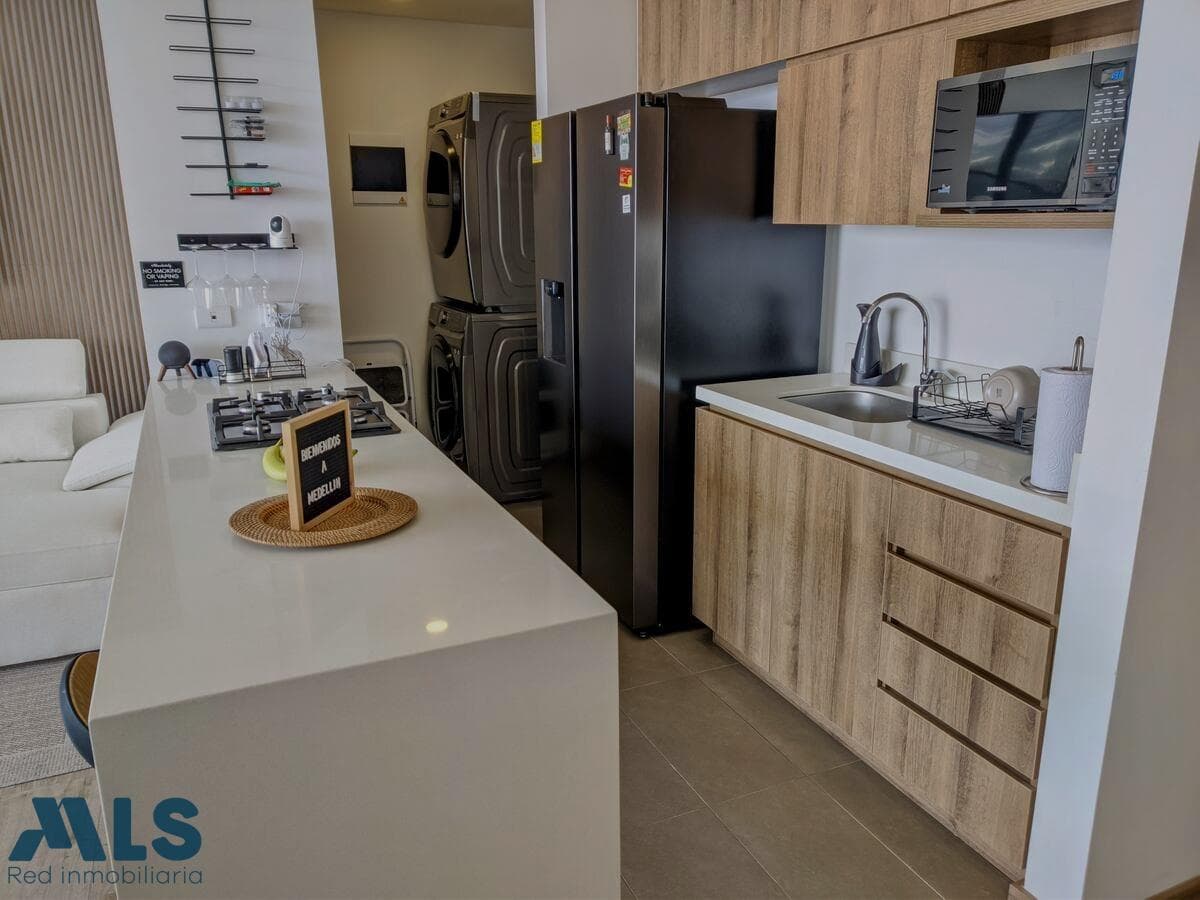 Apartamento en venta en El Trianón, Aburra Sur, Envigado — foto 1 de 10