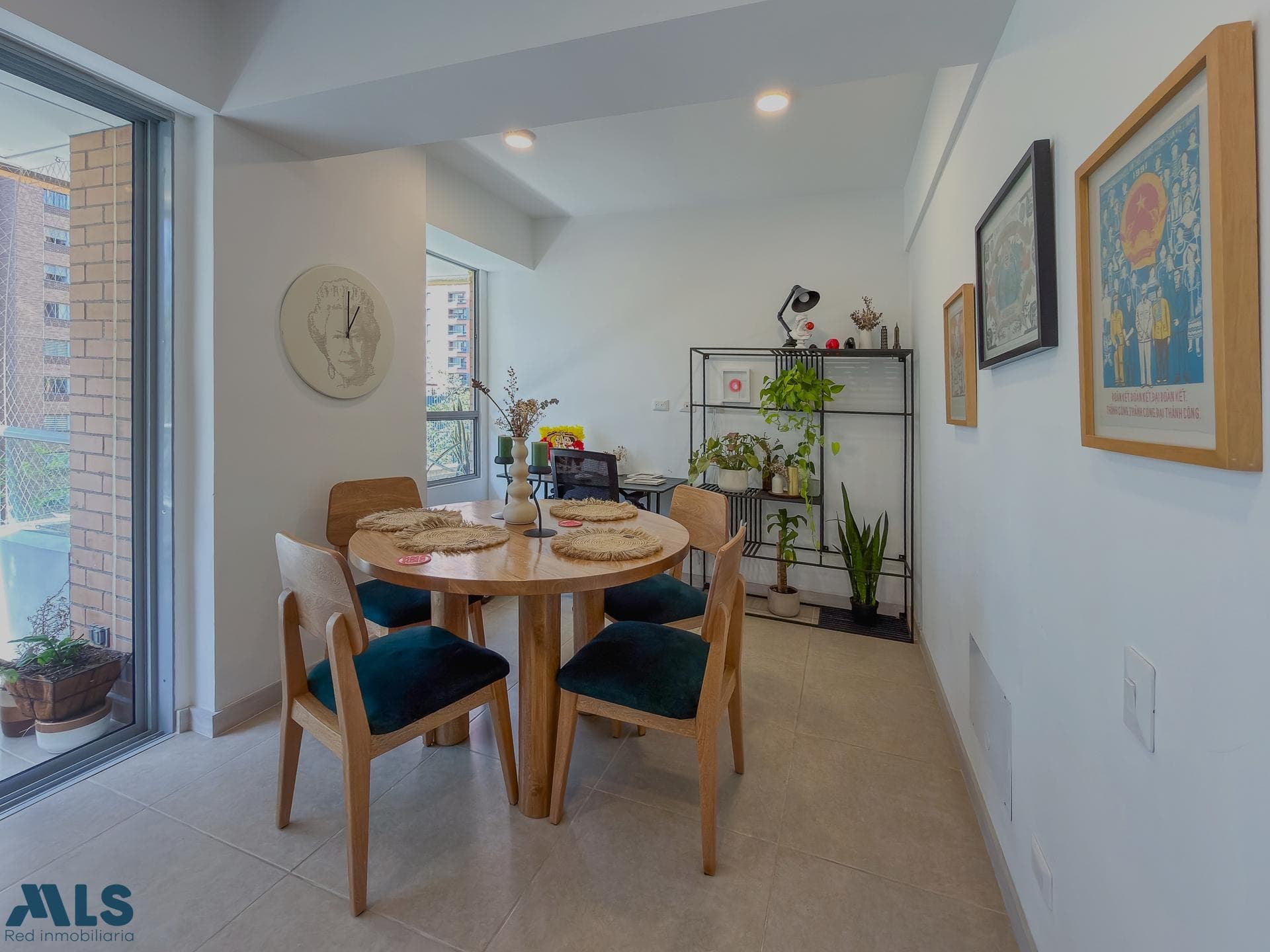 Apartamento en venta en Ciudad Del Rio, Poblado, Medellín — foto 1 de 30