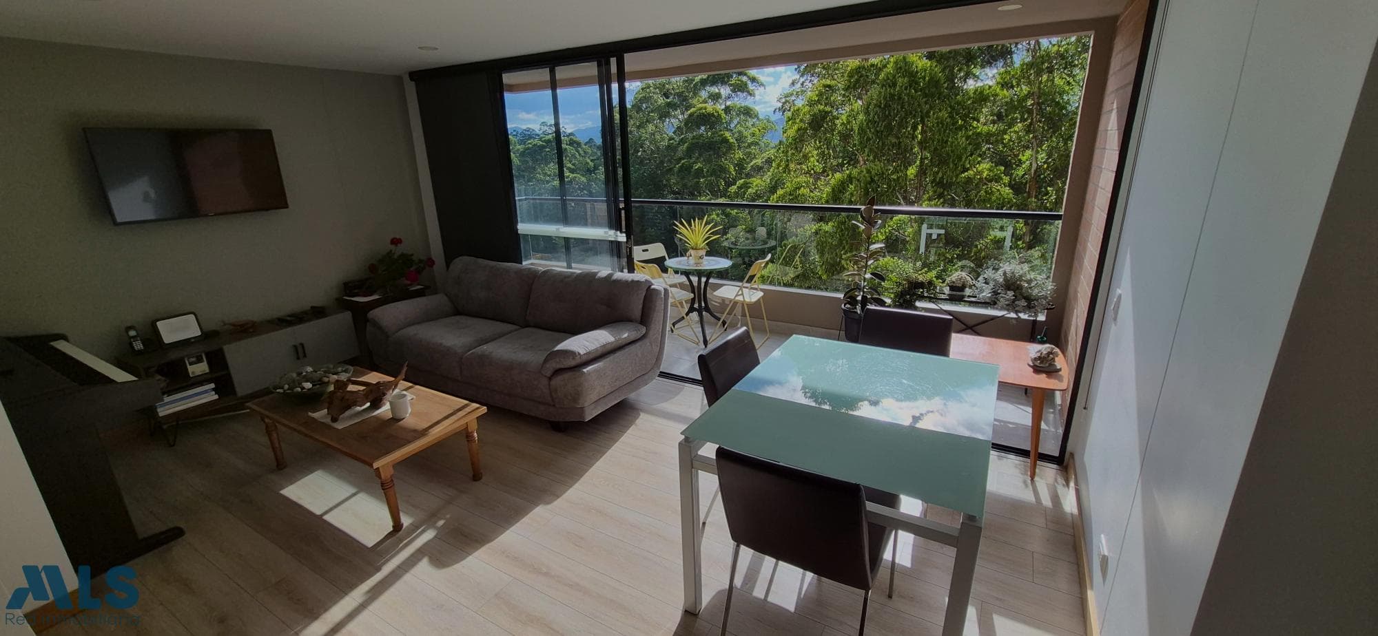 Apartamento en venta en San Antonio De Pereira, Oriente Antioqueño, Rionegro — foto 1 de 19