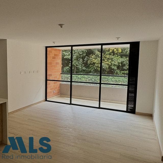 Apartamento en venta en Camino Verde, Aburra Sur, Envigado — foto 1 de 8