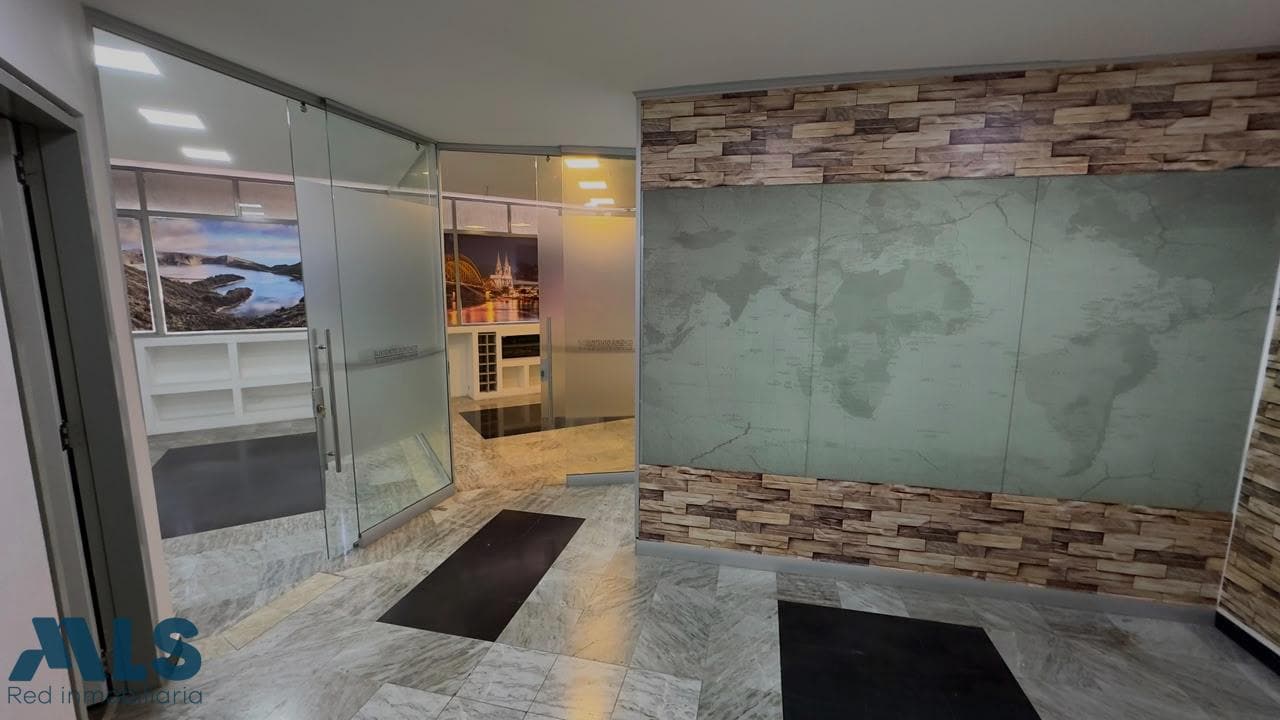 Oficina en venta en Poblado, Medellín — foto 1 de 9