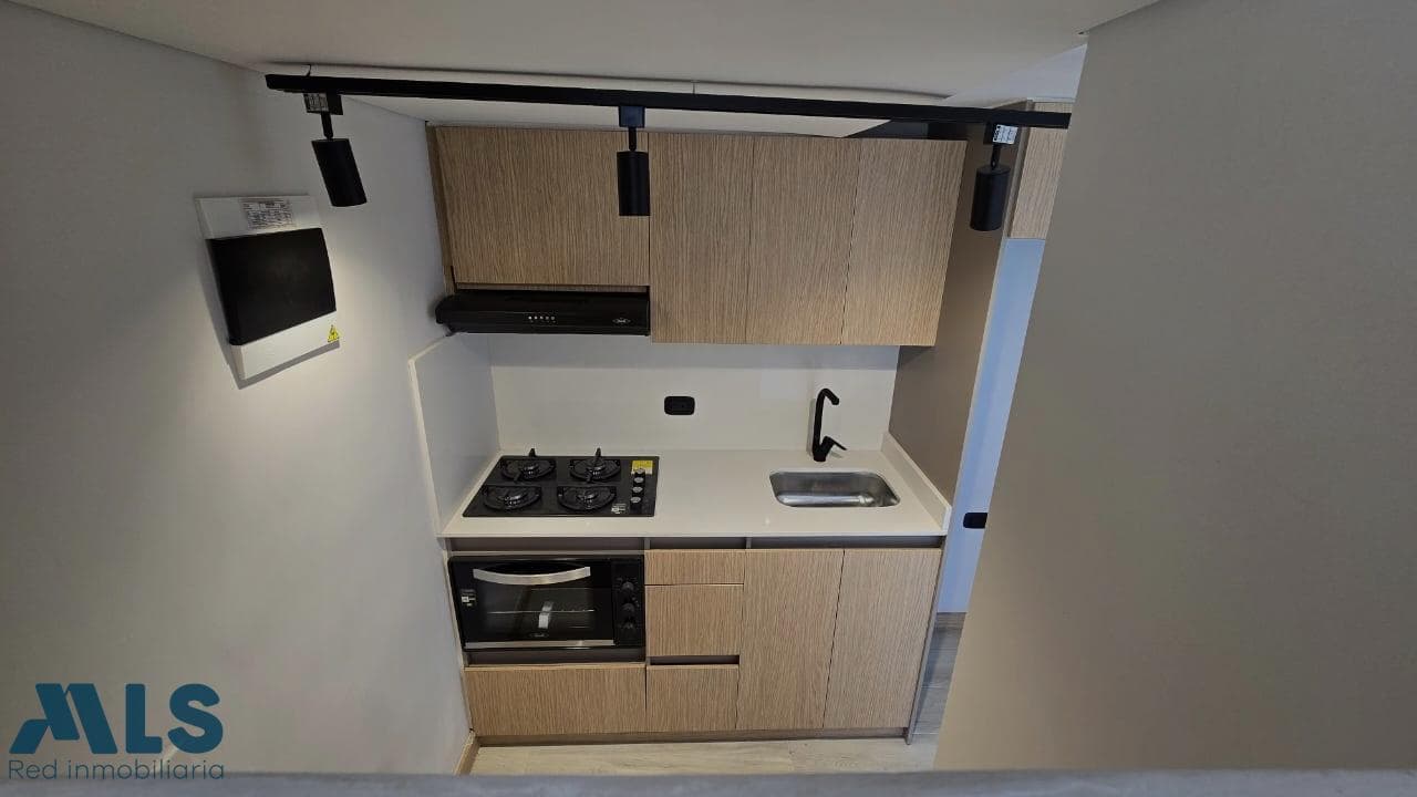 Apartamento en venta en Barichara, Aburra Sur, San Antonio De Prado — foto 1 de 12