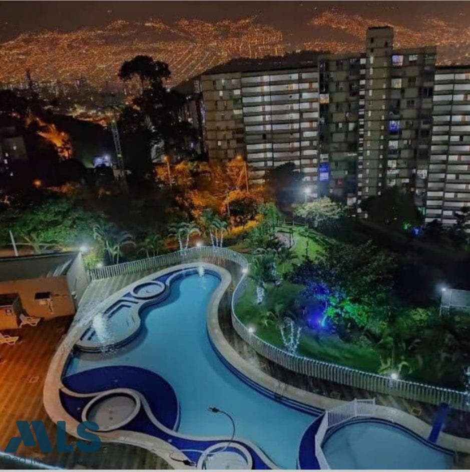 Apartamento en venta en Calasanz, Occidente, Medellín — foto 1 de 8