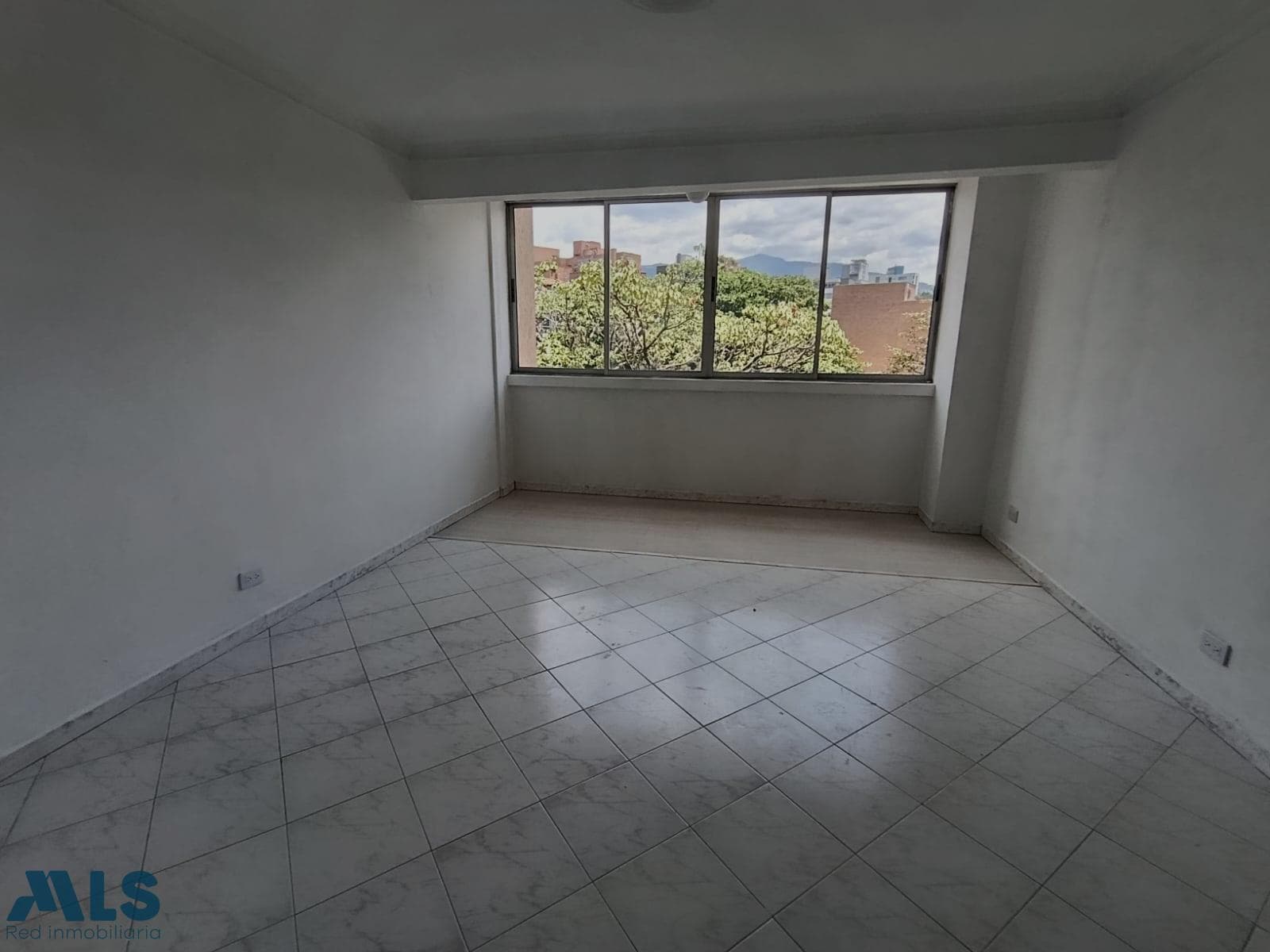 Apartamento en venta en Bolivariana, Laureles, Medellín — foto 1 de 13