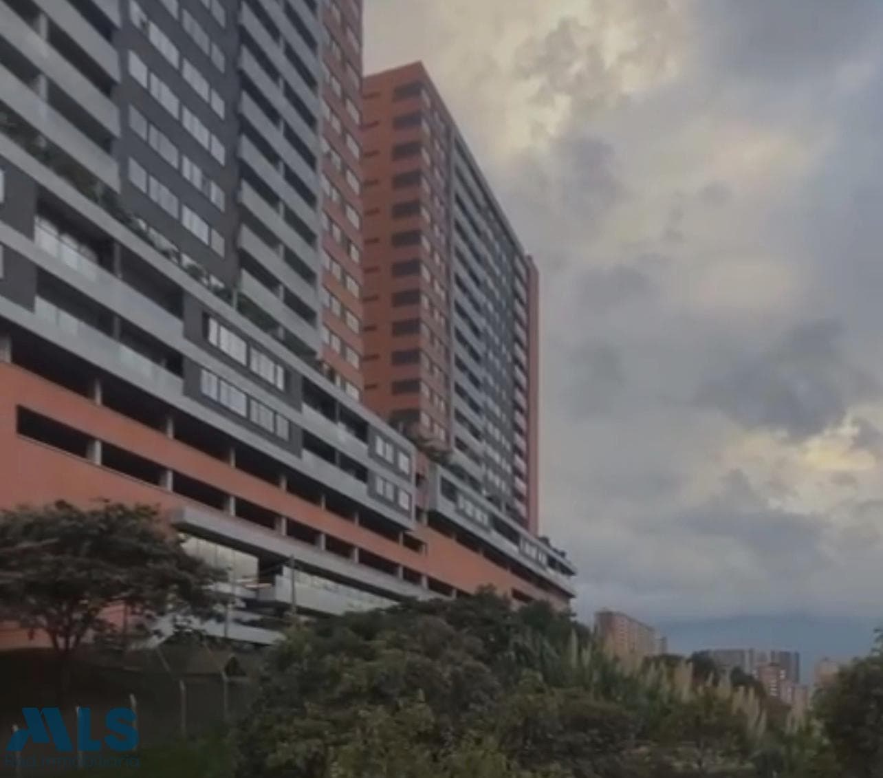 Apartamento en venta en Alto De Misael, Aburra Sur, Envigado — foto 1 de 8