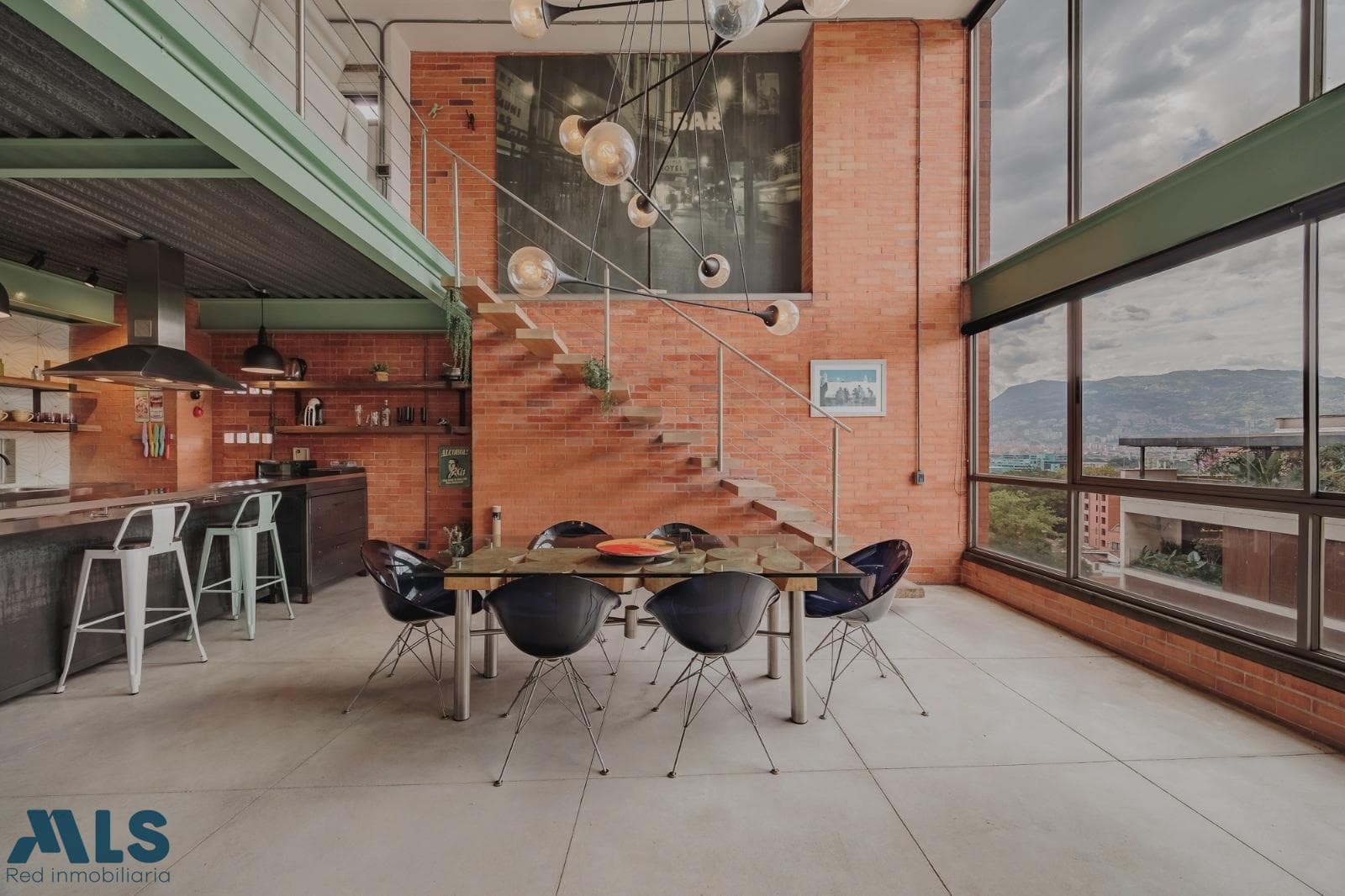 Apartamento en venta en Astorga, Poblado, Medellín — foto 1 de 27
