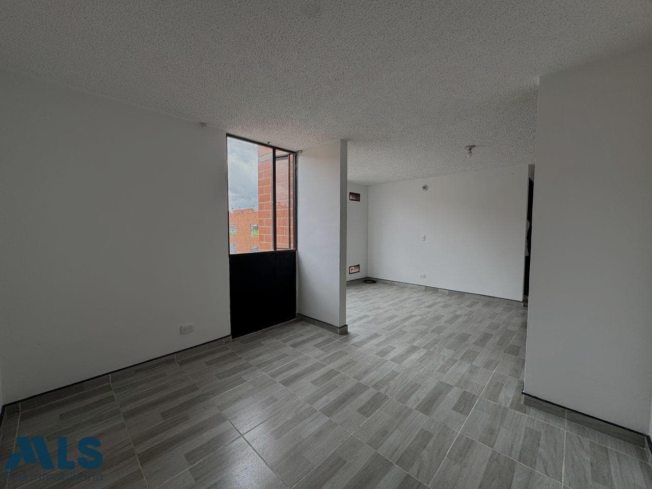Apartamento en venta en Soacha, Otras Zonas, Bogotá — foto 1 de 10