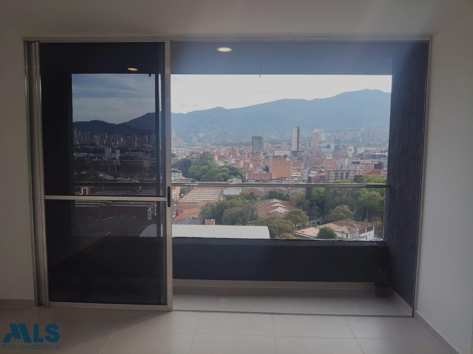 Apartamento en venta en Simon Bolivar, Aburra Sur, Itagüí — foto 1 de 18