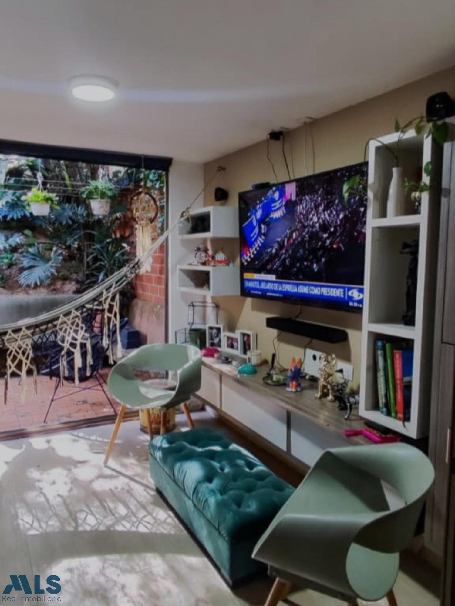Casa en venta en La Mota, Belén Guayabal, Medellín — foto 1 de 15