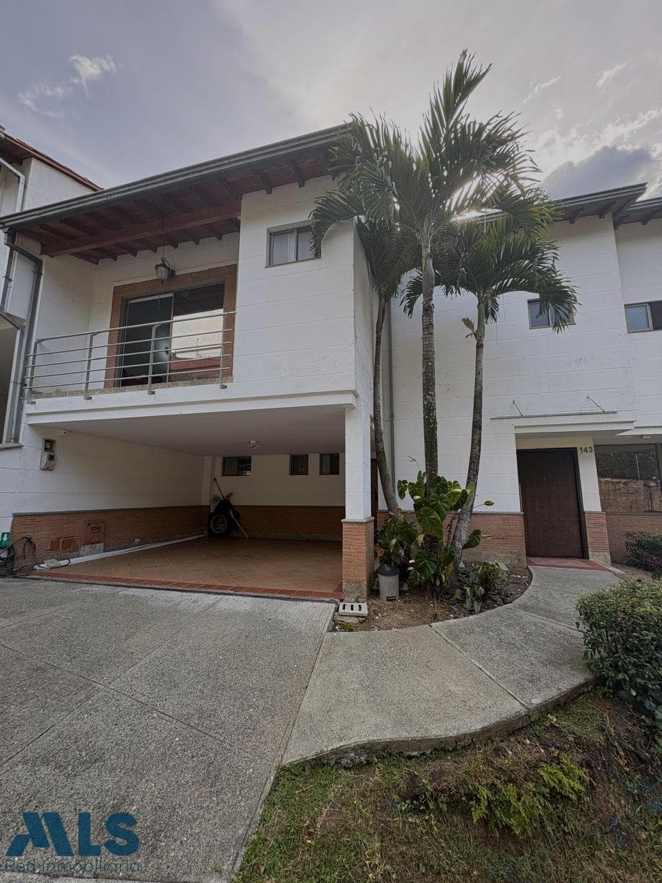 Casa en venta en El Chocho, Aburra Sur, Envigado — foto 1 de 19