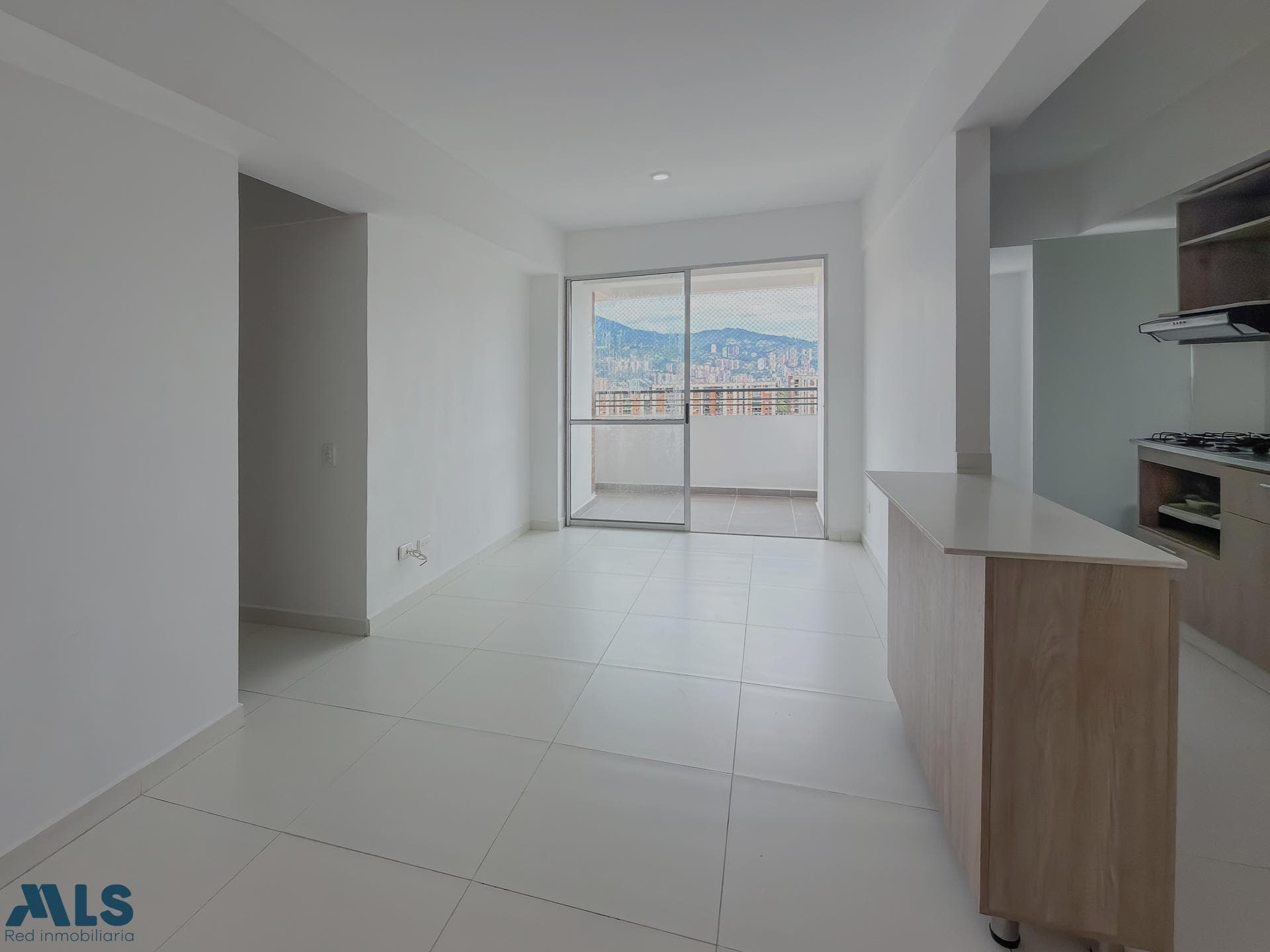 Apartamento en venta en Viviendas Del, Aburra Sur, Itagüí — foto 1 de 37
