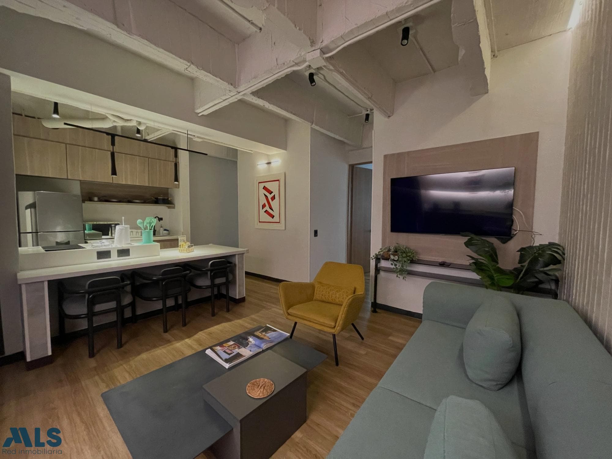 Apartamento en venta en Provenza, Poblado, Medellín — foto 1 de 11