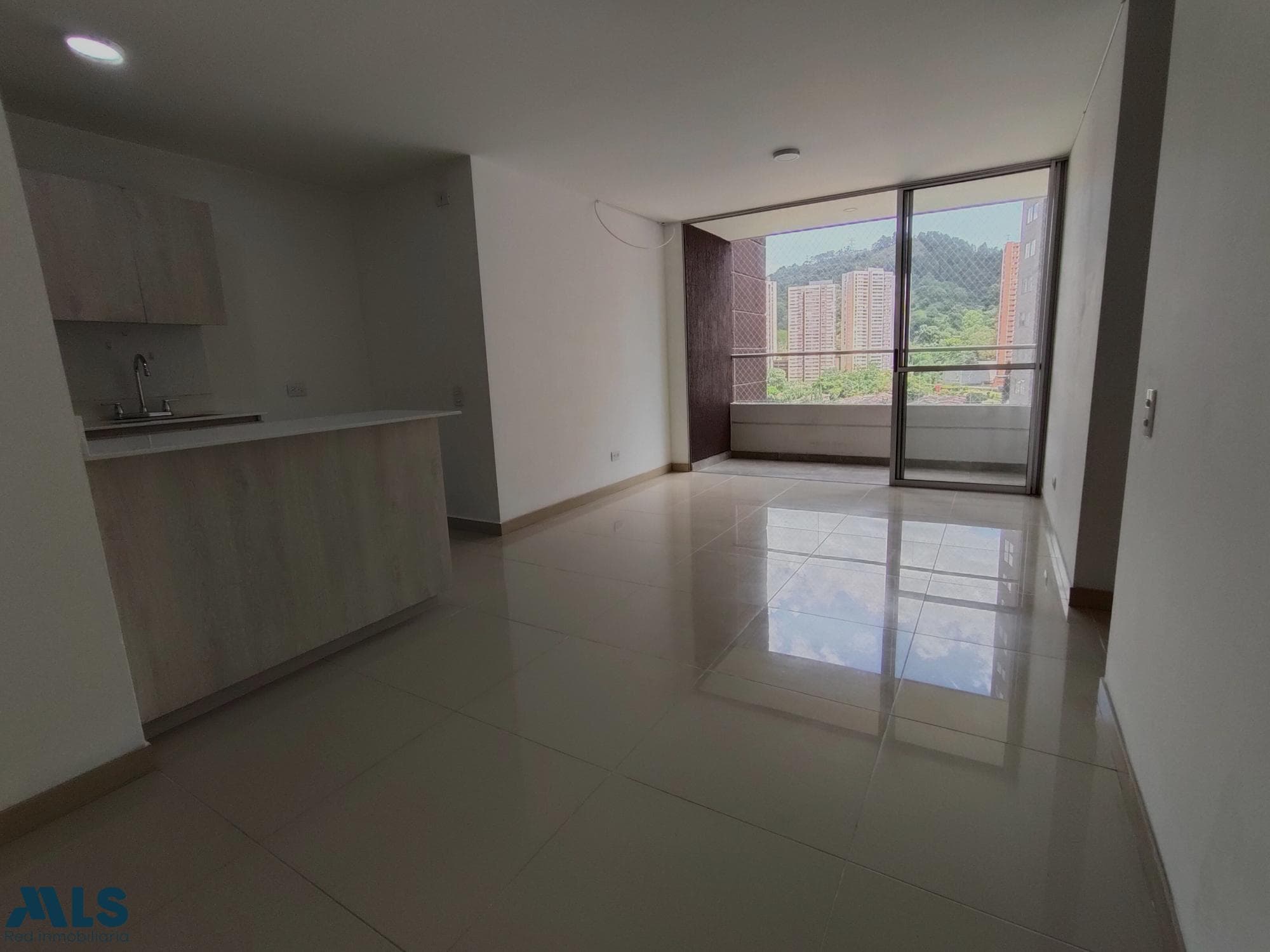 Apartamento en venta en Ancón Sur, Aburra Sur, Sabaneta — foto 1 de 25