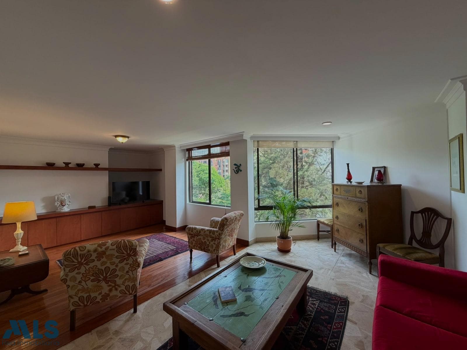 Apartamento en venta en Santa Maria de los Angeles, Poblado, Medellín — foto 1 de 14