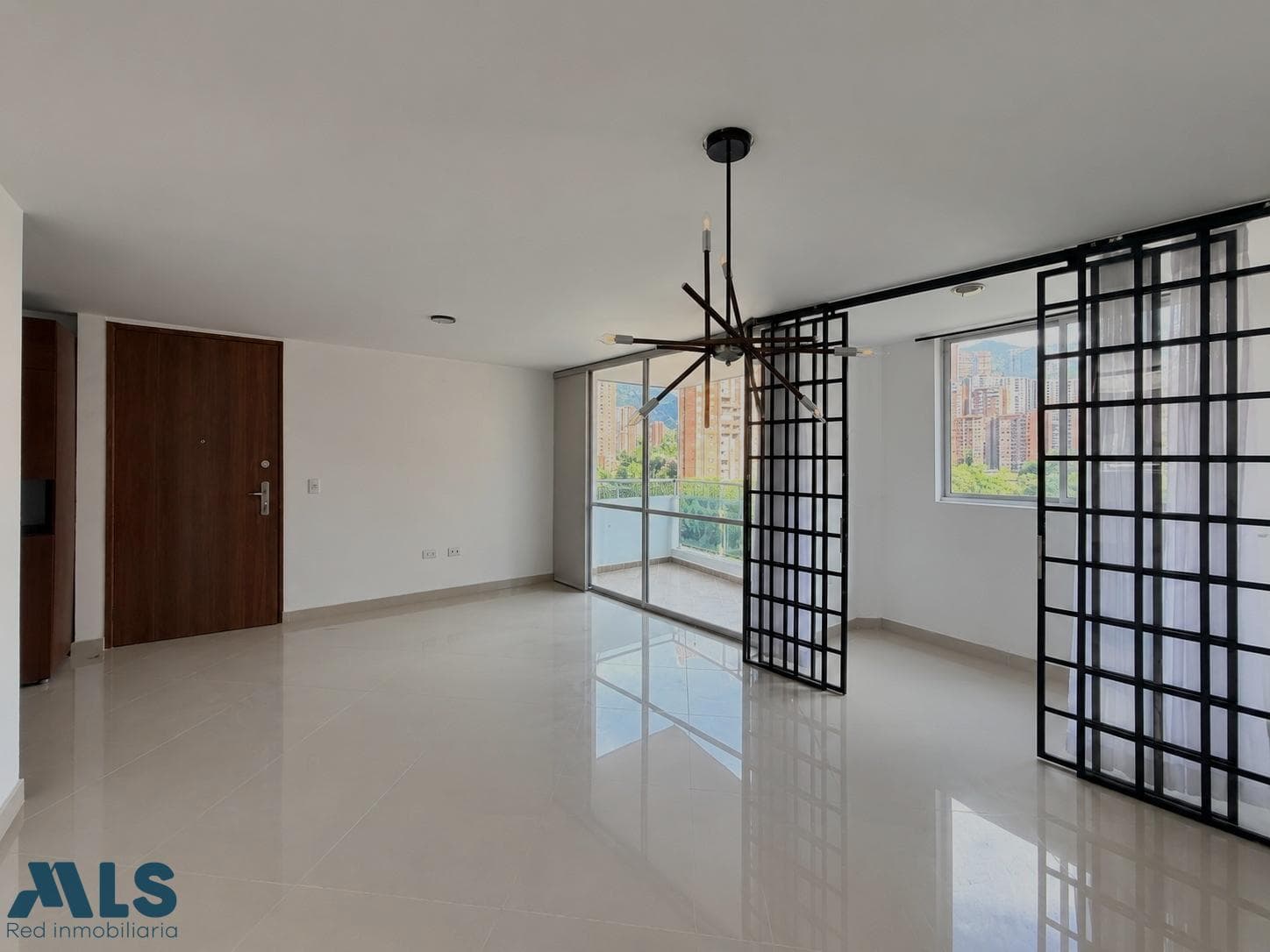 Apartamento en venta en Loma de San Remo, Aburra Sur, Sabaneta — foto 1 de 14