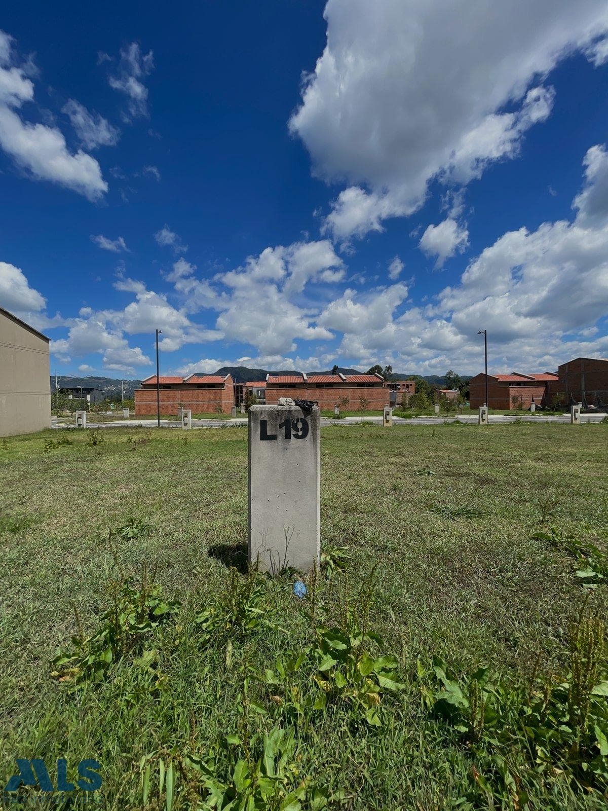 Lote Residencial en venta en Urbano (La Ceja), Oriente Antioqueño — foto 1 de 8